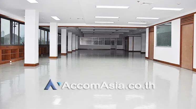unit Office space For Rent in Dusit, Bangkok  (AA15889)
